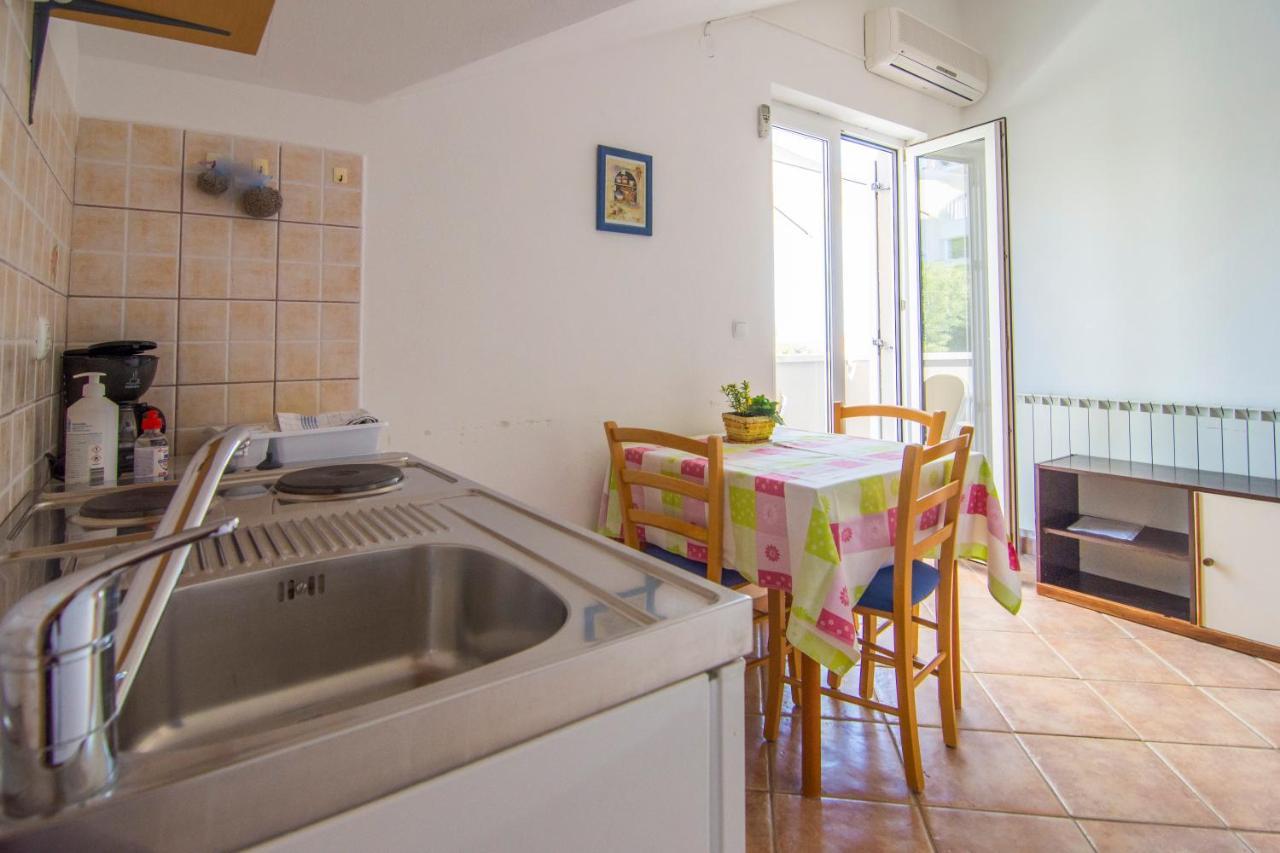 Villa Tereza Splitska Εξωτερικό φωτογραφία