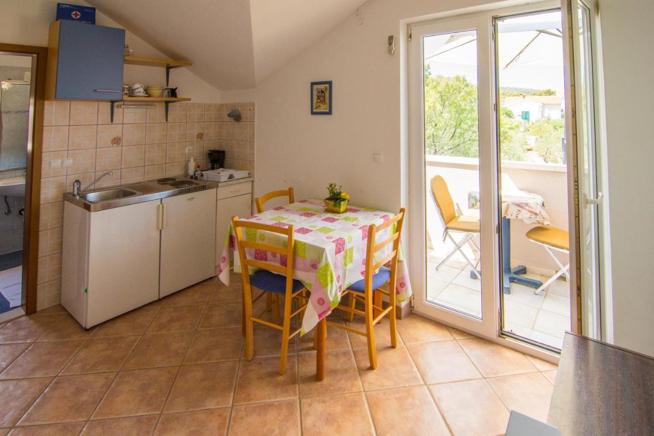 Villa Tereza Splitska Εξωτερικό φωτογραφία