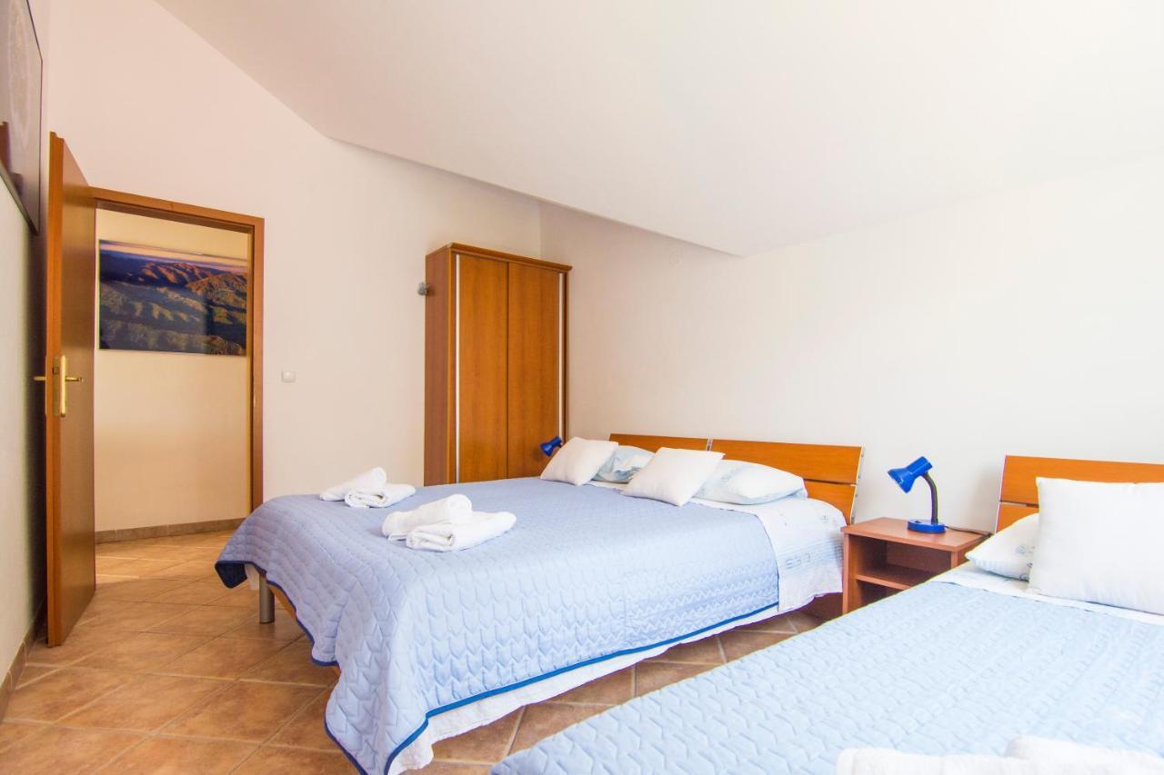 Villa Tereza Splitska Εξωτερικό φωτογραφία
