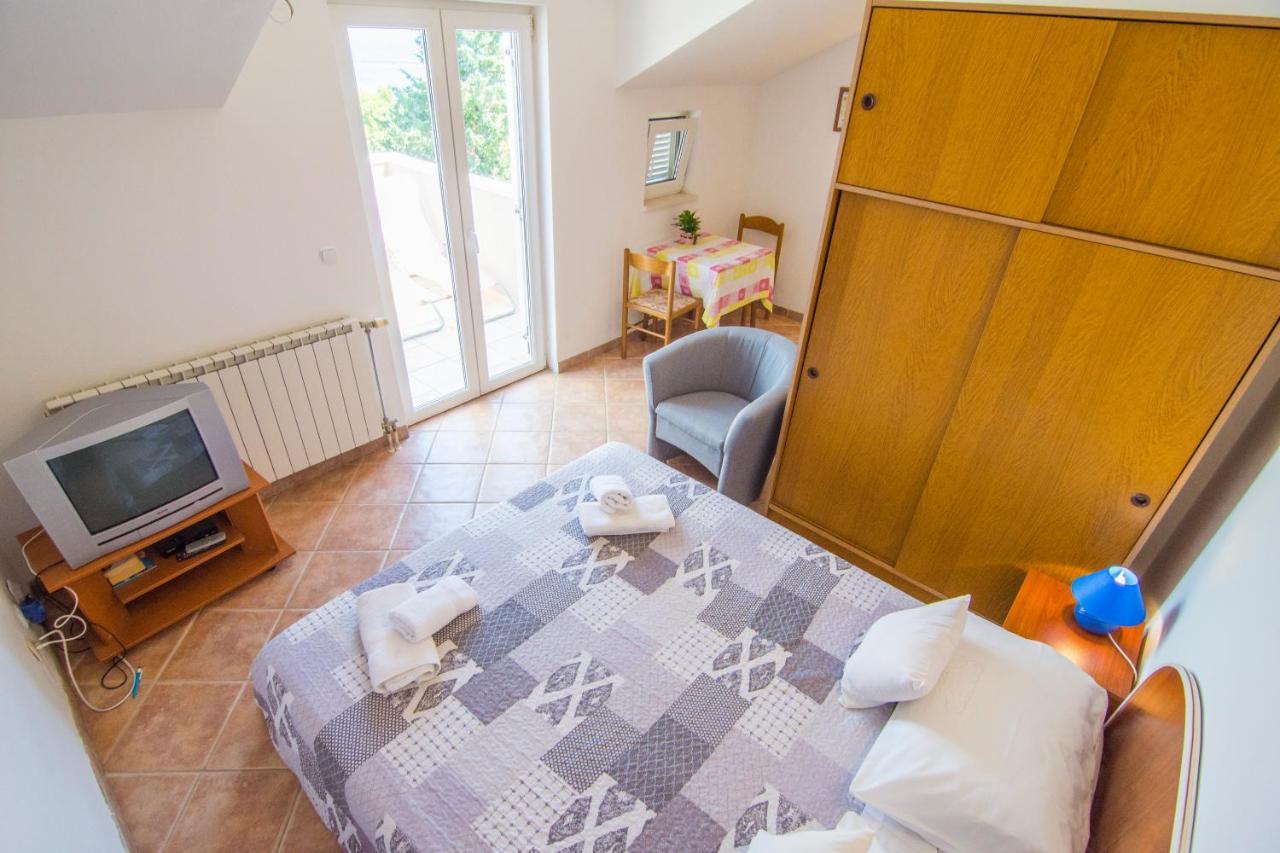 Villa Tereza Splitska Εξωτερικό φωτογραφία