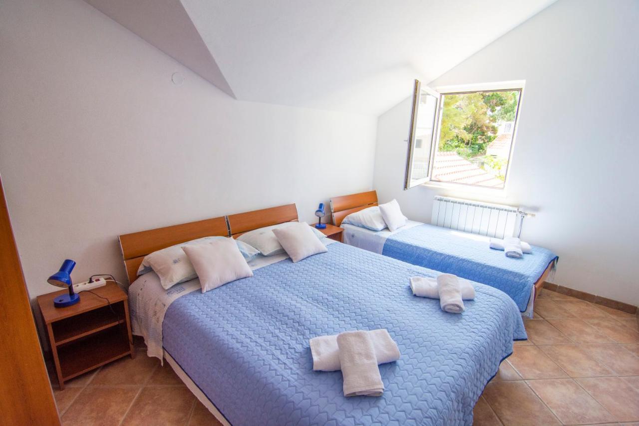 Villa Tereza Splitska Εξωτερικό φωτογραφία