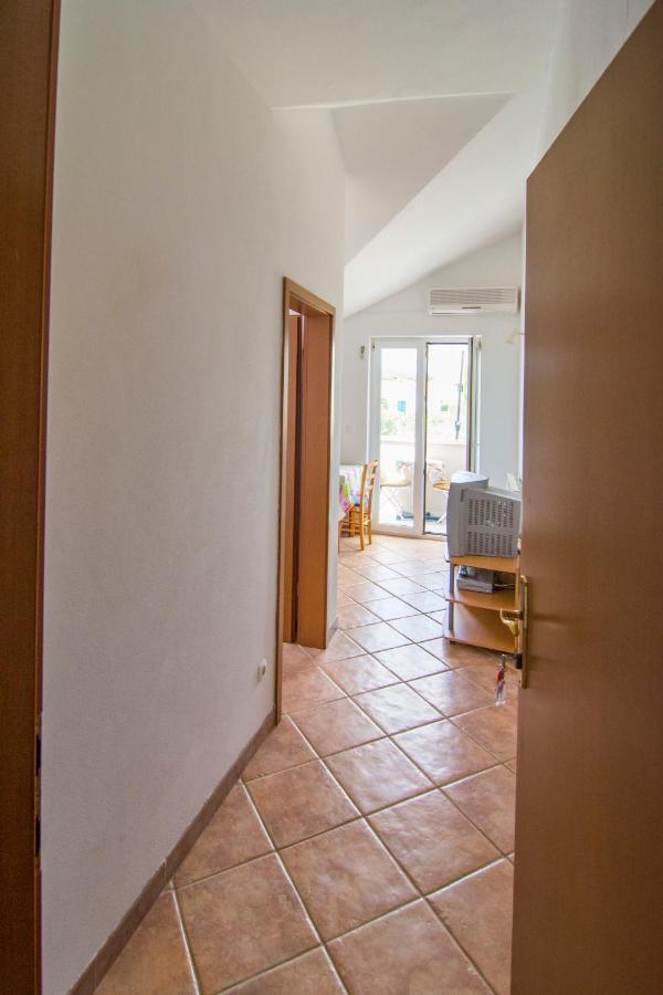 Villa Tereza Splitska Εξωτερικό φωτογραφία