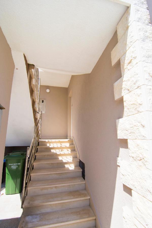 Villa Tereza Splitska Εξωτερικό φωτογραφία