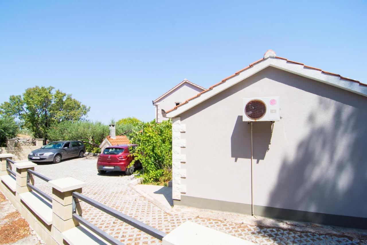 Villa Tereza Splitska Εξωτερικό φωτογραφία